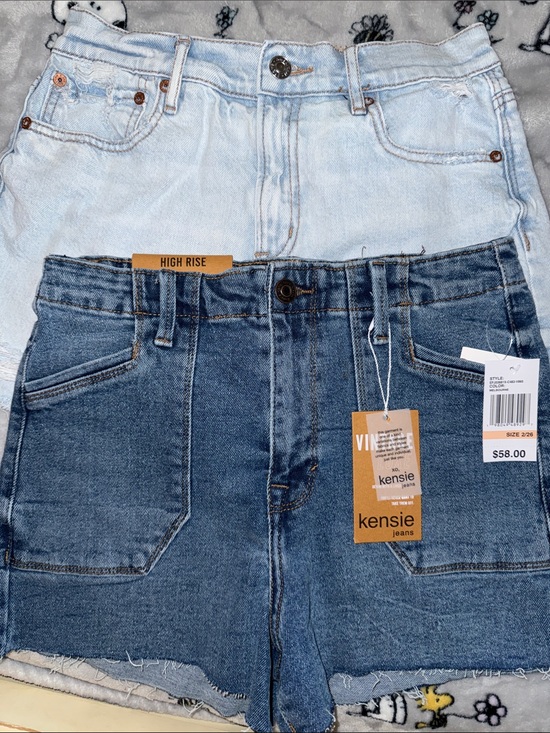 American Eagle Outfitters Pants - 2 shorts Kensie jeans short and American Eagle bundle ! pack of 2 shorts ! Sz 2